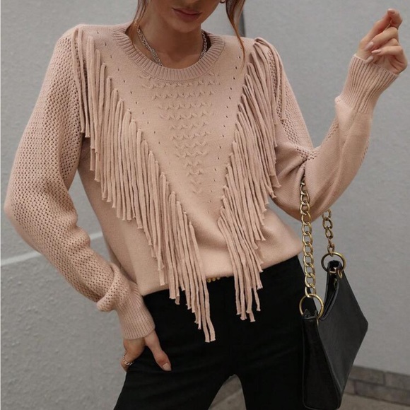 Cozy fringe detail sweater top - Picture 11 of 16
